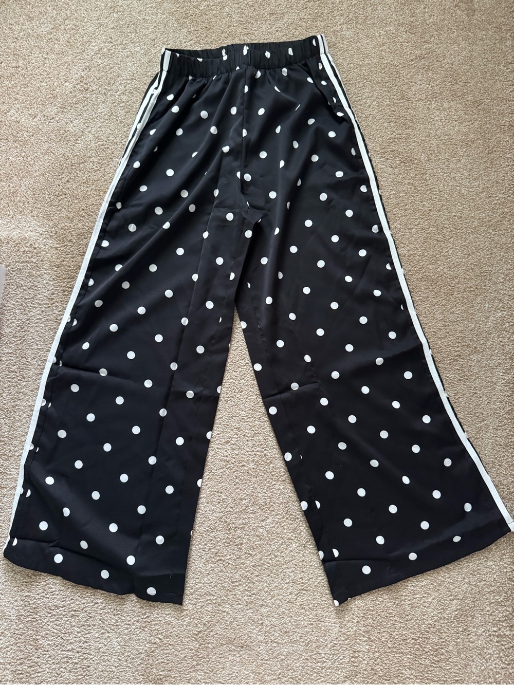 Women Black Polka Dot Pants by